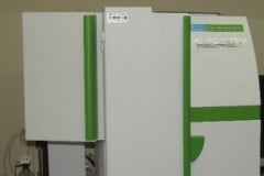 Contador de Centelleo Líquido (RBA, Receptor Binding Assay) Marca: Perkin Elmer Modelo: Microbeta2 LumiJET